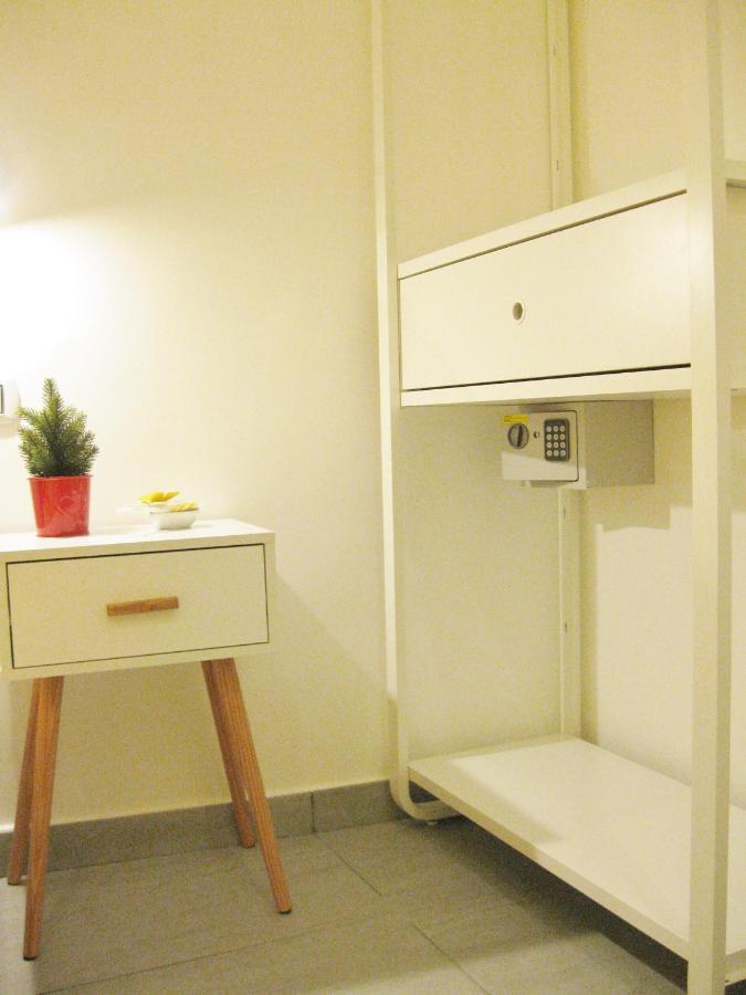 B&B Lemon Flats Neapel Exteriör bild